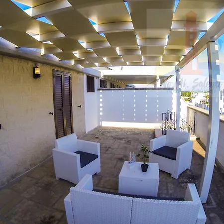 & Lido Degli Dei Гостьовий будинок Галліполі