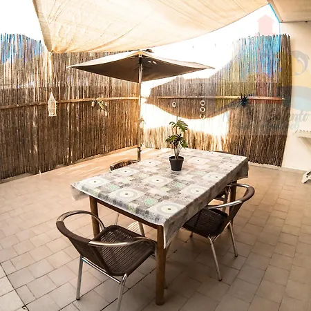 Гостьовий будинок & Lido Degli Dei Галліполі