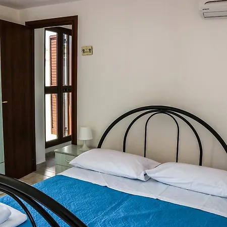 Гостьовий будинок & Lido Degli Dei Галліполі