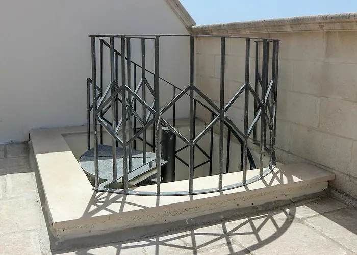 & Lido Degli Dei בית הארחה גאליפולי