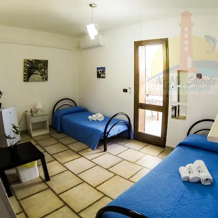 Gasthuis Rooms&apartments Lido Degli Dei 3*