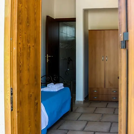 Guest house & Lido Degli Dei 3*